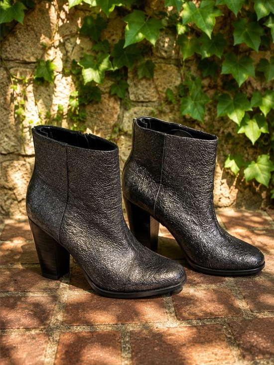 rag & bone Shoes - RAG & BONE Classic Italian Newbury Crinkle Lambskin Leather Booties, 38.5